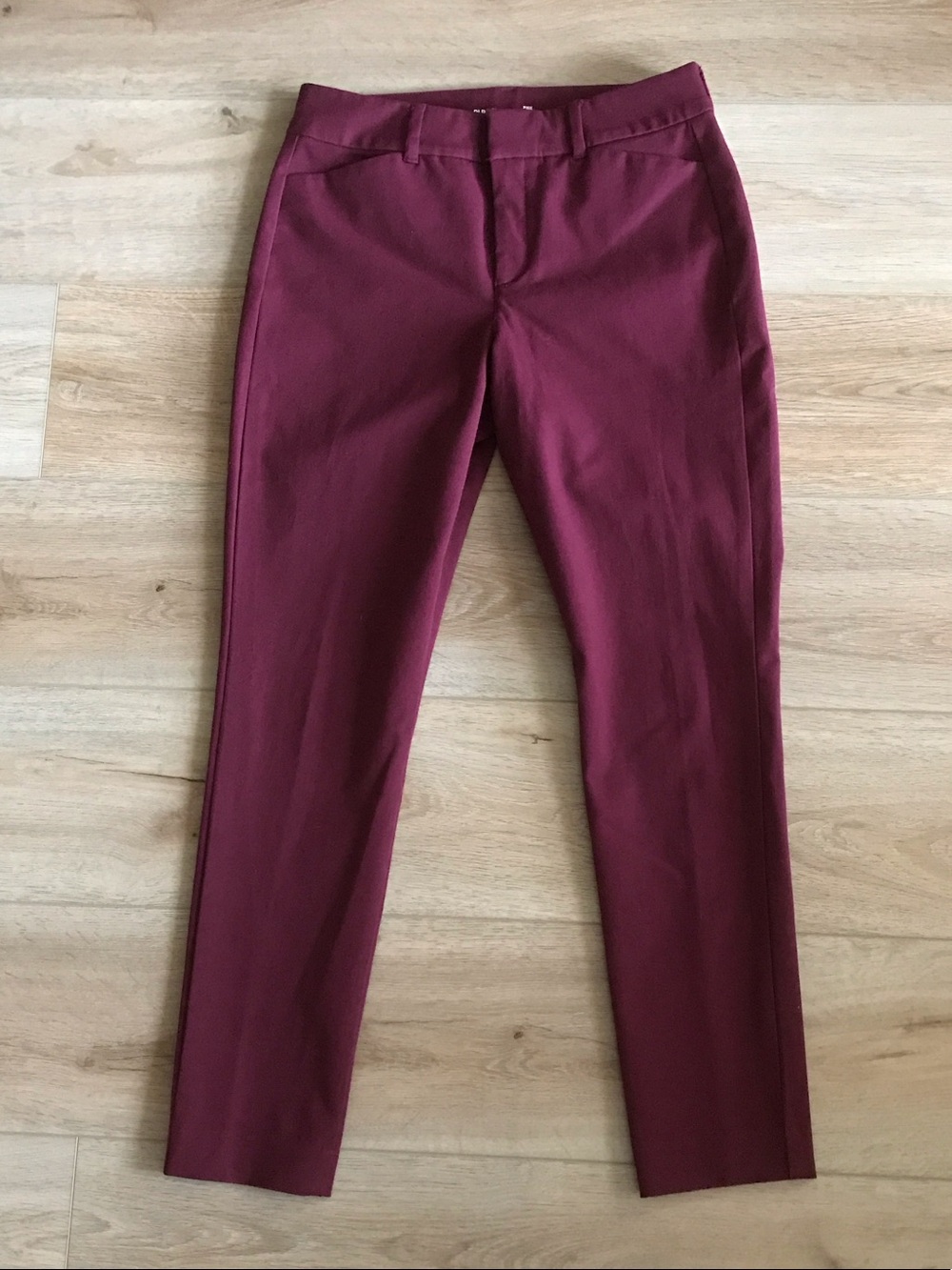 Old Navy Burgundy Pixie High Rise Secret Slim Pockets Pants Size 4